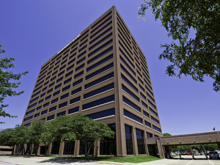 800 Square Foot Office Space For Lease @ 9330 Lyndon B Johnson Freeway ...